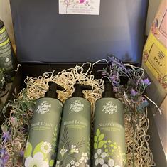 Handmade Soap Company Hamper Green